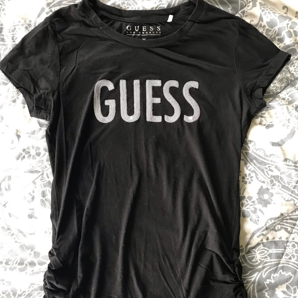 Guess black T-shirt